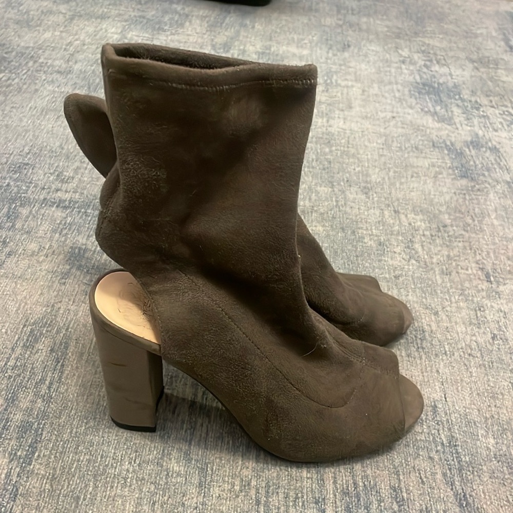 Vince Camuto heels